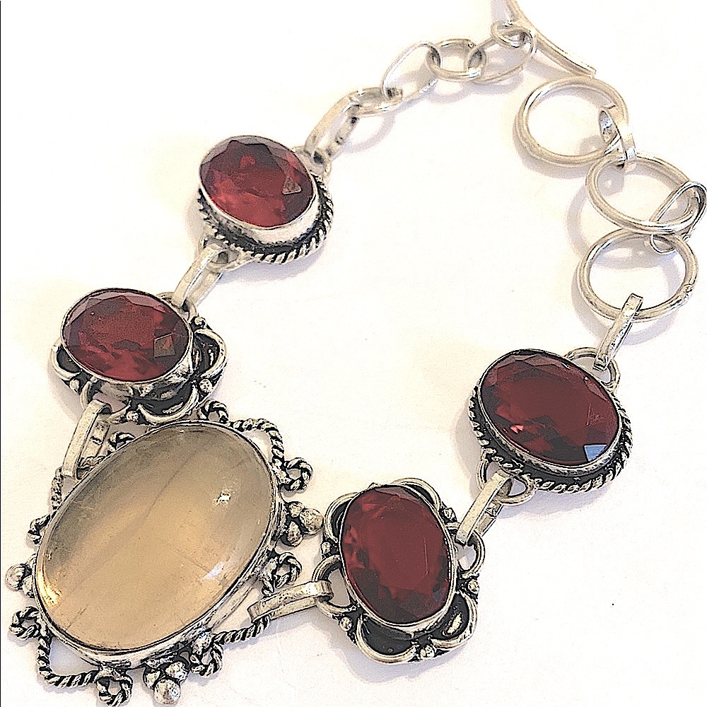 1 inch Fluorite and4 Garnet,925 marked bracelet fits size 7–8–9